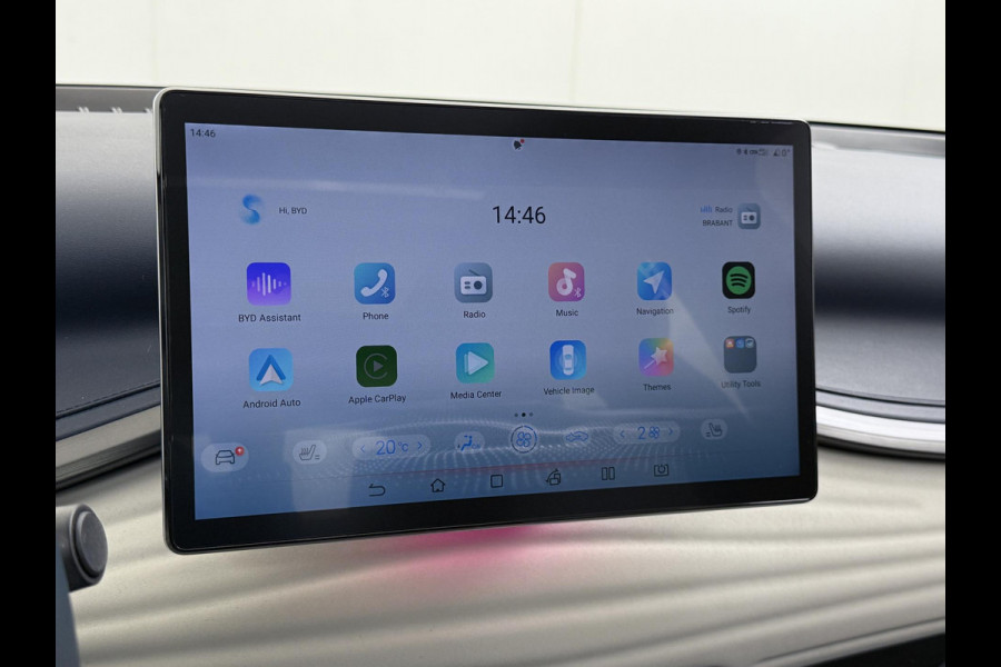 BYD ATTO 3 Comfort 60 kWh Onderhoud gehad bij BYD direct leverbaar RIJKLAAR INCL. FABR. GARANTIE T/M 2029 | AANDRIJFLIJN EN ACCU ZELFS T/M 203