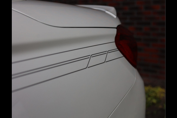 Alpina B4 S Cabrio | HUD - Airscarf - Camera