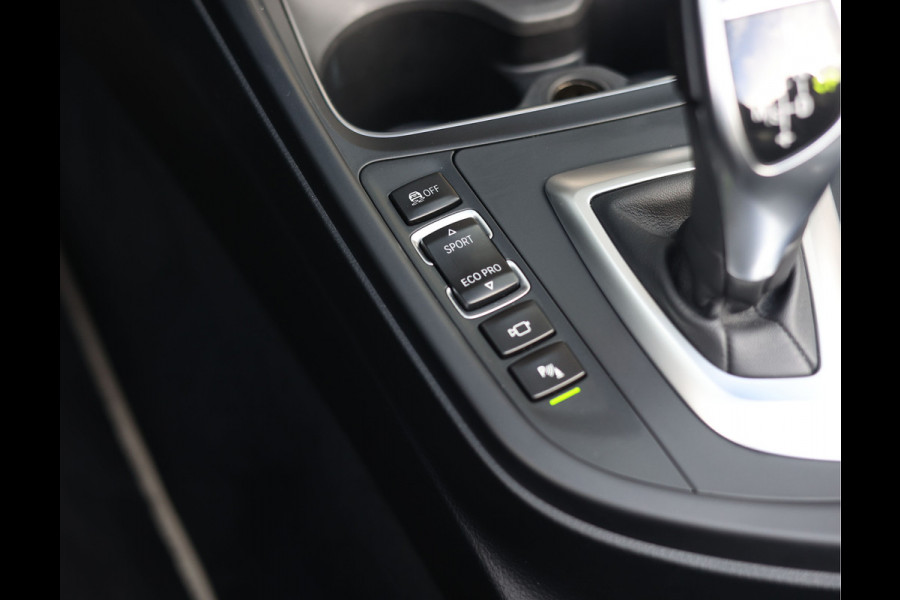 Alpina B4 S Cabrio | HUD - Airscarf - Camera