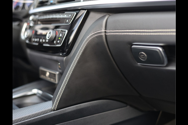 Alpina B4 S Cabrio | HUD - Airscarf - Camera