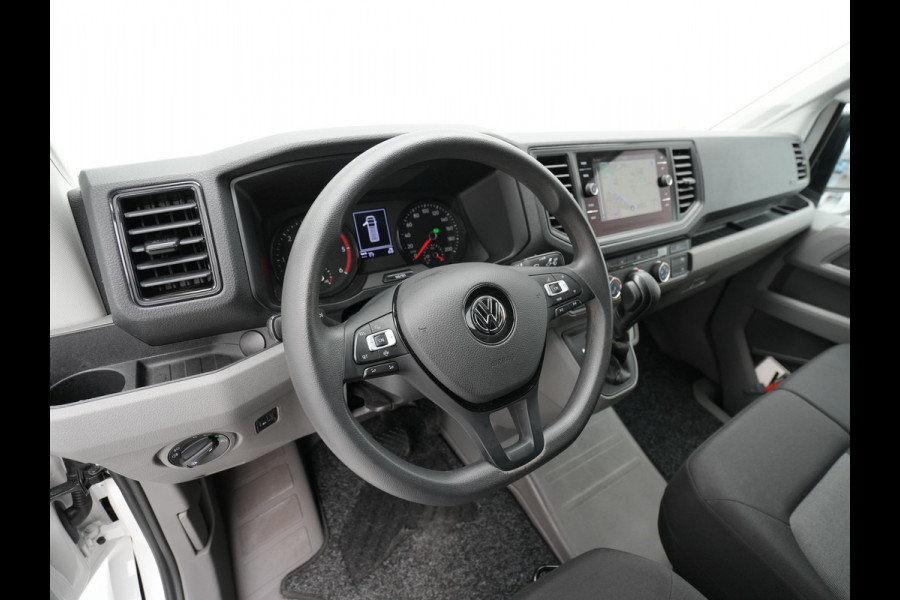 Volkswagen Crafter 35 2.0 TDI 140pk DSG L4H3 Comfortline EURO VI Navigatie Pdc Cruise Carplay Volkswagen Crafter 35 2.0 TDI 140pk DSG L4H3 Comfortline EURO VI Navigatie Pdc Cruise Carplay