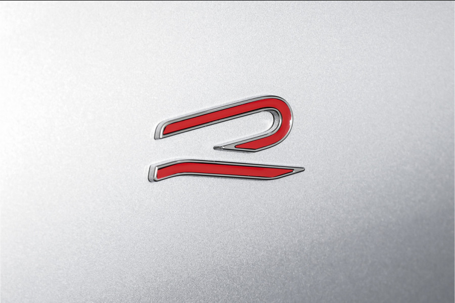 Volkswagen Tiguan 1.5 eHybrid 272 PK R-Line Edition | Black Style | Assistance Plus | Elek. Trekhaak | S/K-panodak | IQ Light | Adapt. Cruise | Stoel-+stuurverw. | NAV+App. Connect | 360 Camera | LM 20" | 9936