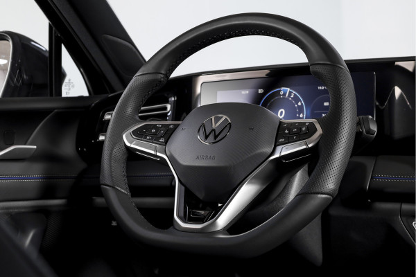 Volkswagen Tiguan 1.5 eHybrid 272 PK R-Line Edition | Black Style | Elek. Trekhaak | S/K-panodak | Adapt. Cruise | Stoel-+stuurverw. | App. Connect | Camera+PDC | LM 20" | 9685
