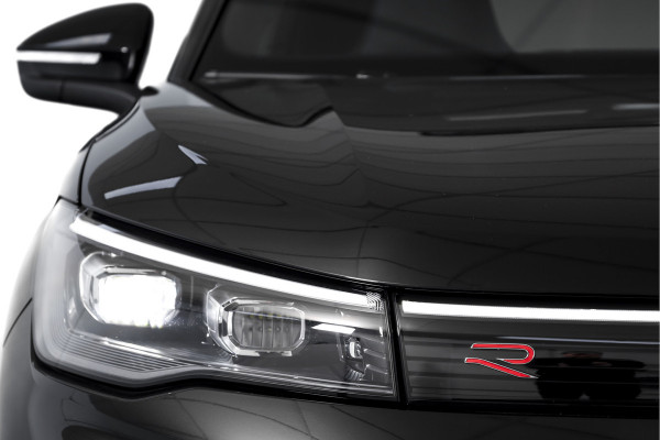Volkswagen Tiguan 1.5 eHybrid 272 PK R-Line Edition | Black Style | Elek. Trekhaak | S/K-panodak | Adapt. Cruise | Stoel-+stuurverw. | App. Connect | Camera+PDC | LM 20" | 9685