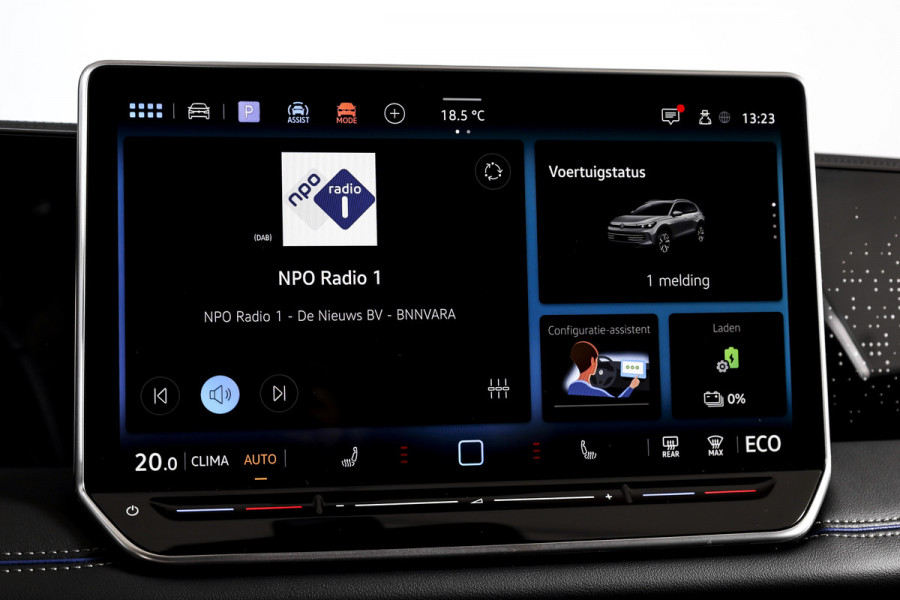 Volkswagen Tiguan 1.5 eHybrid 272 PK R-Line Edition | Black Style | Elek. Trekhaak | S/K-panodak | Adapt. Cruise | Stoel-+stuurverw. | App. Connect | Camera+PDC | LM 20" | 9685