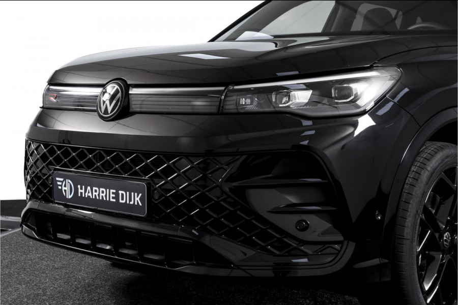 Volkswagen Tiguan 1.5 eHybrid 272 PK R-Line Edition | Black Style | Elek. Trekhaak | S/K-panodak | Adapt. Cruise | Stoel-+stuurverw. | App. Connect | Camera+PDC | LM 20" | 9685