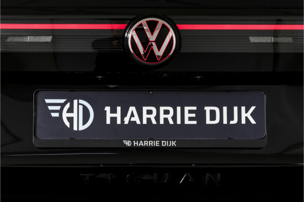 Volkswagen Tiguan 1.5 eHybrid 272 PK R-Line Edition | Black Style | Elek. Trekhaak | S/K-panodak | Adapt. Cruise | Stoel-+stuurverw. | App. Connect | Camera+PDC | LM 20" | 9685