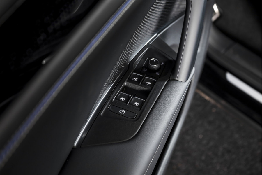 Volkswagen Tiguan 1.5 eHybrid 272 PK R-Line Edition | Black Style | Elek. Trekhaak | S/K-panodak | Adapt. Cruise | Stoel-+stuurverw. | App. Connect | Camera+PDC | LM 20" | 9685