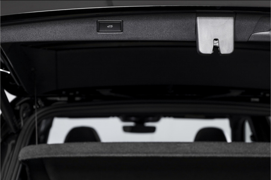 Volkswagen Tiguan 1.5 eHybrid 272 PK R-Line Edition | Black Style | Elek. Trekhaak | S/K-panodak | Adapt. Cruise | Stoel-+stuurverw. | App. Connect | Camera+PDC | LM 20" | 9685