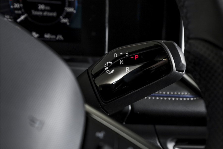 Volkswagen Tiguan 1.5 eHybrid 272 PK R-Line Edition | Black Style | Assistance Plus | Elek. Trekhaak | IQ Light | Adapt. Cruise | Stoel-+stuurverw. | NAV+App. Connect | 360 Camera | LM 20" | 8237