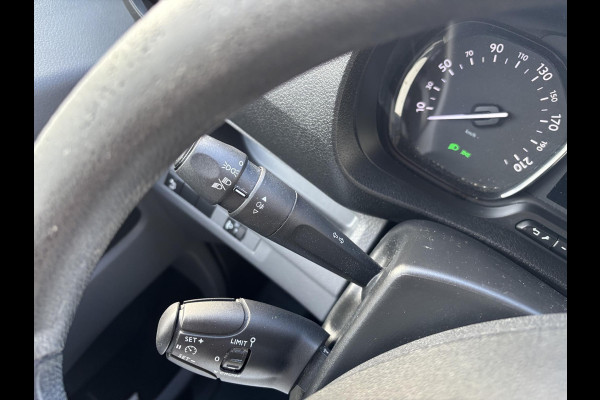 Peugeot Expert 231S 2.0 BlueHDI 150*A/C*3PERS*HAAK*CRUISE*