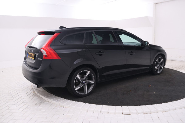 Volvo V60 1.5 T3 Polar+ Automaat, Winter pakket! Cruise