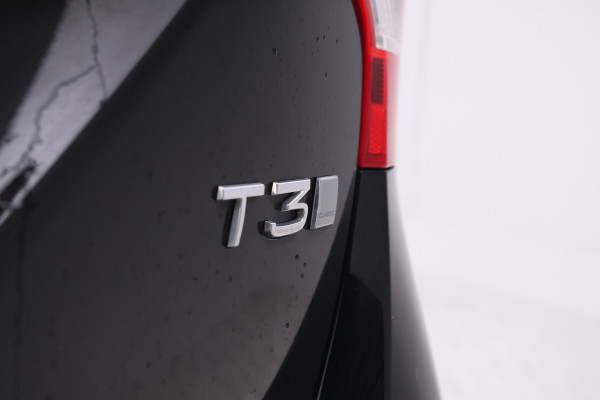 Volvo V60 1.5 T3 Polar+ Automaat, Winter pakket! Cruise
