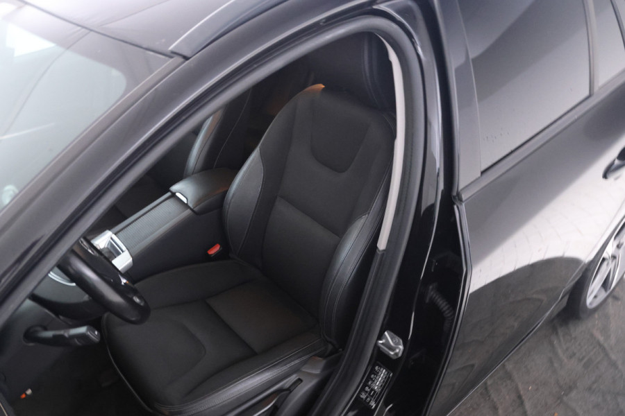 Volvo V60 1.5 T3 Polar+ Automaat, Winter pakket! Cruise