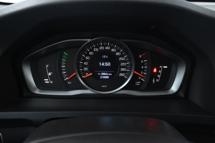 Volvo V60 1.5 T3 Polar+ Automaat, Winter pakket! Cruise