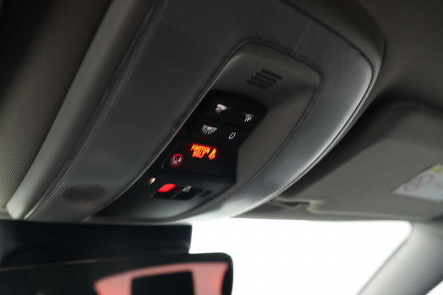 Volvo V60 1.5 T3 Polar+ Automaat, Winter pakket! Cruise