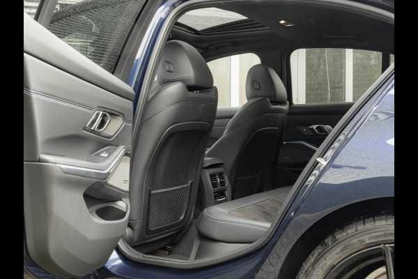 BMW 3-serie 330e - M-Sport - Glasdak - Driving + Parking Ass Plus - Memory BMW 3-serie 330e - M-Sport - Glasdak - Driving + Parking Ass Plus - Memory
