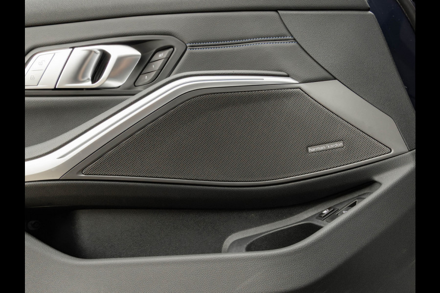 BMW 3-serie 330e - M-Sport - Glasdak - Driving + Parking Ass Plus - Memory BMW 3-serie 330e - M-Sport - Glasdak - Driving + Parking Ass Plus - Memory