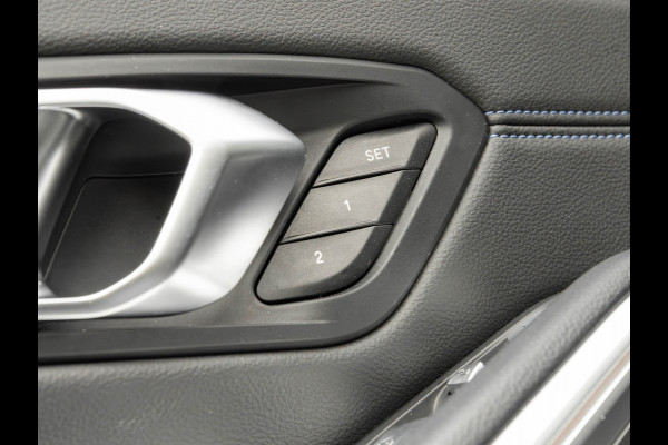 BMW 3-serie 330e - M-Sport - Glasdak - Driving + Parking Ass Plus - Memory BMW 3-serie 330e - M-Sport - Glasdak - Driving + Parking Ass Plus - Memory