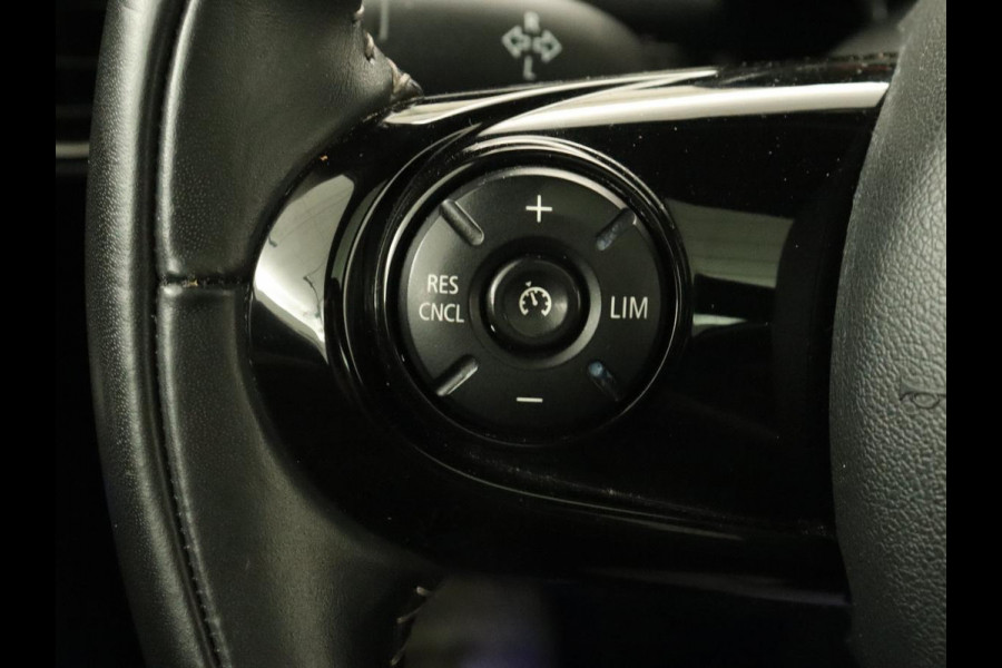 MINI Cooper S 2.0 60 Years | Panoramadak | Stoelverwarming | Leder | Head-Up | Park Assist | Carplay | Navigatie | Keyless | Full LED | Harman/Kardon | Climate control | Cruise control