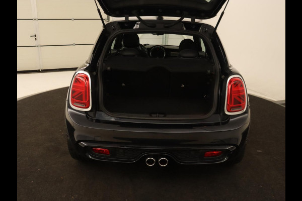 MINI Cooper S 2.0 60 Years | Panoramadak | Stoelverwarming | Leder | Head-Up | Park Assist | Carplay | Navigatie | Keyless | Full LED | Harman/Kardon | Climate control | Cruise control