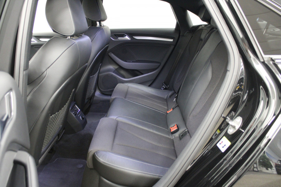 Audi A3 Limousine 35 TFSI CoD Sport S Line Edition Audi A3 Limousine 35 TFSI CoD Sport S Line Edition
