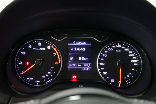 Audi A3 Limousine 35 TFSI CoD Sport S Line Edition Audi A3 Limousine 35 TFSI CoD Sport S Line Edition