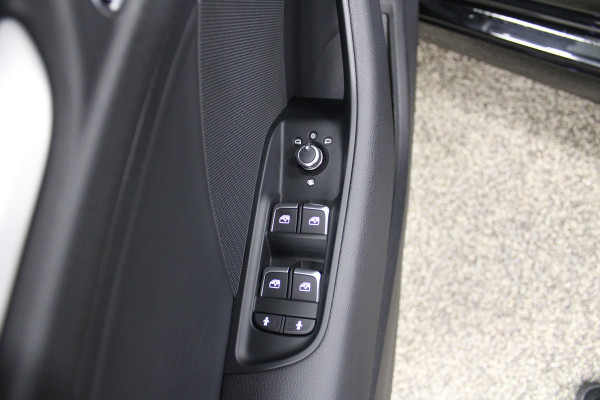 Audi A3 Limousine 35 TFSI CoD Sport S Line Edition Audi A3 Limousine 35 TFSI CoD Sport S Line Edition