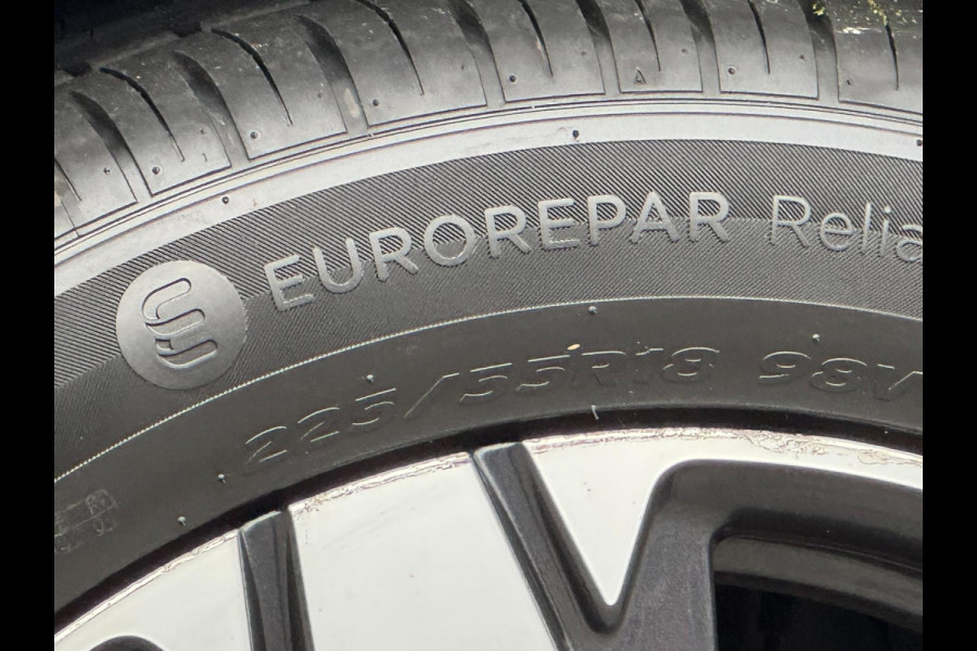 Peugeot 3008 1.2 PureTech Allure - Panorama dak I Navigatie I LED/Xenon I PDC /Camera I Airco I Sport velgen I Dealer onderhouden