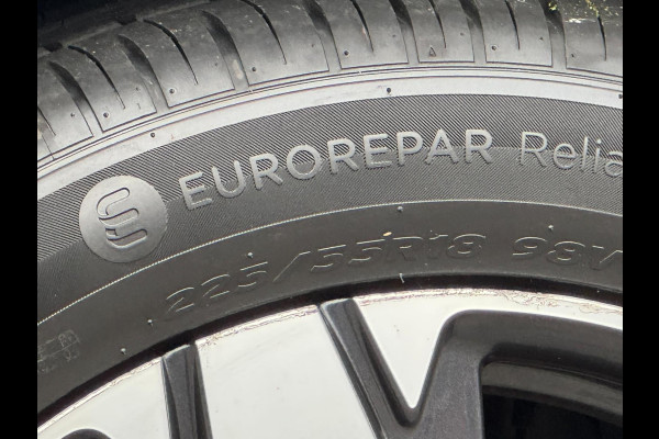 Peugeot 3008 1.2 PureTech Allure - Panorama dak I Navigatie I LED/Xenon I PDC /Camera I Airco I Sport velgen I Dealer onderhouden