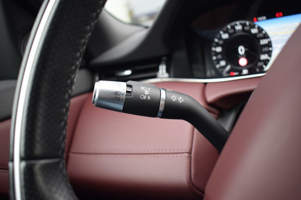 Land Rover Range Rover Evoque 2.0 P200 AWD R-Dynamic HSE | NAP | Meridian | Leer | Stuur- en Stoelverw.