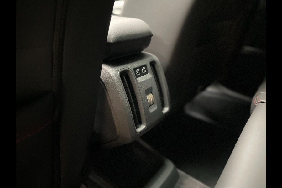 MINI Countryman 1.5 C 170pk John Cooper Works XL panorama trekhaak massage Hea