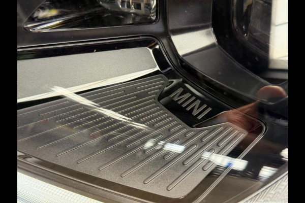 MINI Countryman 1.5 C 170pk John Cooper Works XL panorama trekhaak massage Hea