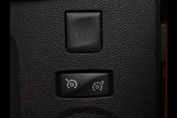 Renault Captur 130pk TCe Intens Camera | Cruise | Navi | Parkeersens. v+a | Trekhaak