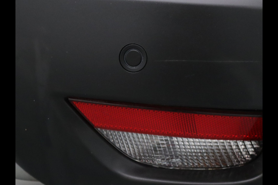 Renault Captur 130pk TCe Intens Camera | Cruise | Navi | Parkeersens. v+a | Trekhaak