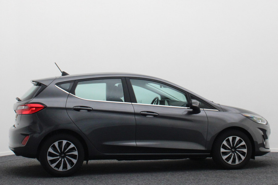 Ford Fiesta 1.0 EcoBoost Hybrid Titanium Climate, Cruise, Elektrisch Pakket, Apple Carplay, LED, DAB, Navigatie, PDC