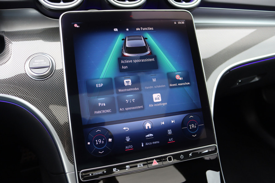 Mercedes-Benz C-Klasse Estate 300 e Star Edition AMG Line | Panoramadak | Memory | Camera | Trekhaak | High Perf. LED | Nightpakket | Sfeerverlichting Premium | Stoelverwarming | Dodehoekassistent |