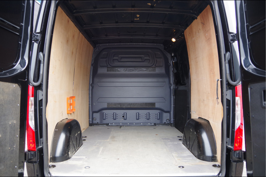 Mercedes-Benz Sprinter 315 1.9 CDI L1H1 AUT. LEDER, TREKHAAK, CAMERA, NAVI, CRUISE, CLIMA, NL AUTO, NAP