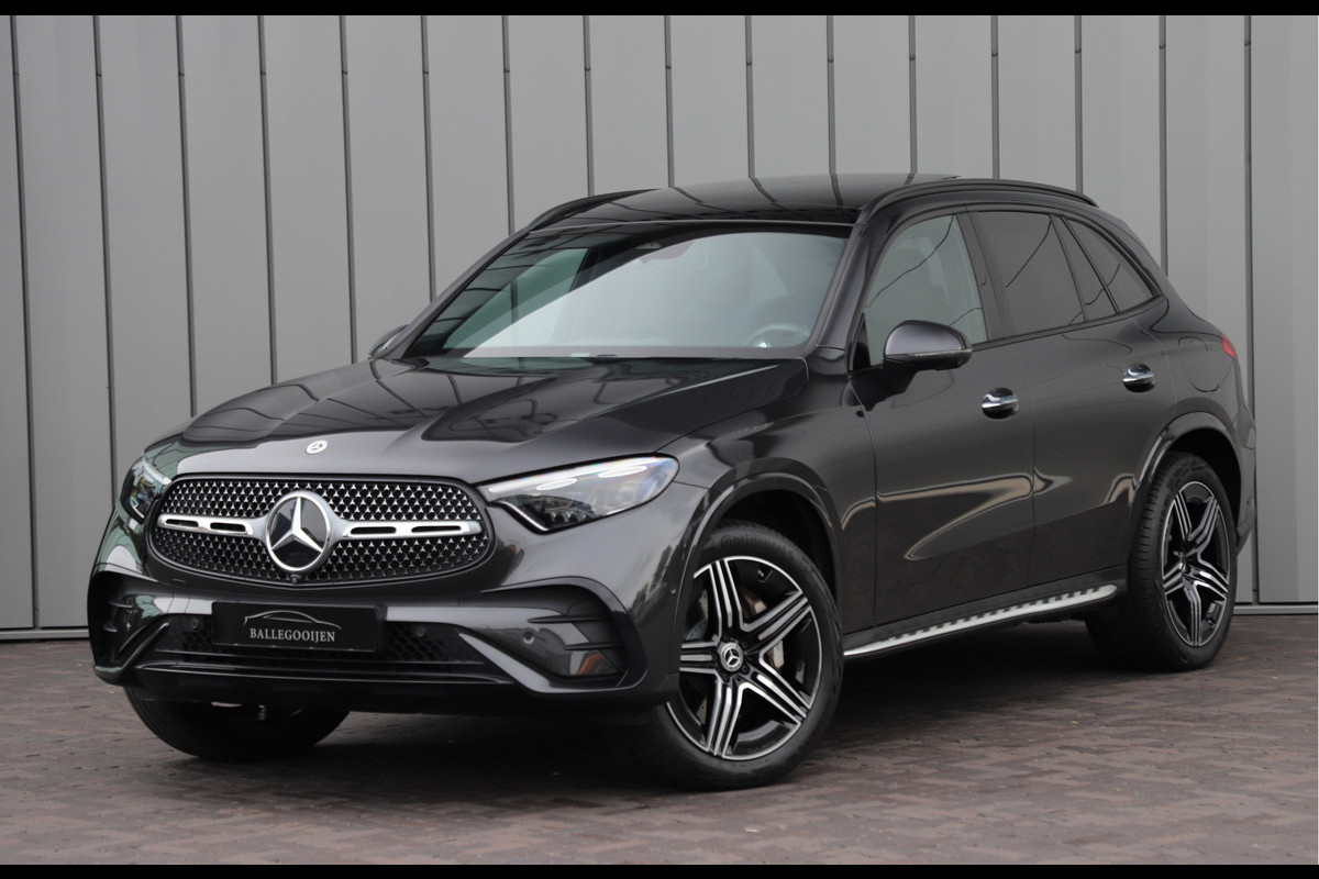 Mercedes-Benz GLC 300e AMG 4-Matic | 313PK | Achterasbesturing | Luchtvering | Head-up | Pano | Keyles-go | Sfeerverlichting | Distronic | Burmest