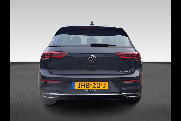 Volkswagen Golf 1.4 eHybrid Style | Blind Spot | ACC | DCC | Stoelen met geheugen functie | IQ Light |