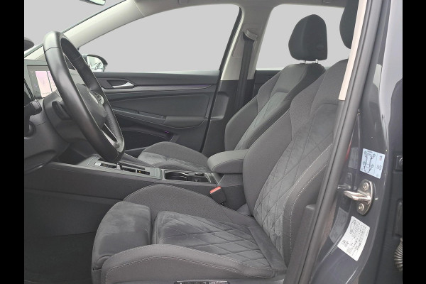 Volkswagen Golf 1.4 eHybrid Style | Blind Spot | ACC | DCC | Stoelen met geheugen functie | IQ Light |