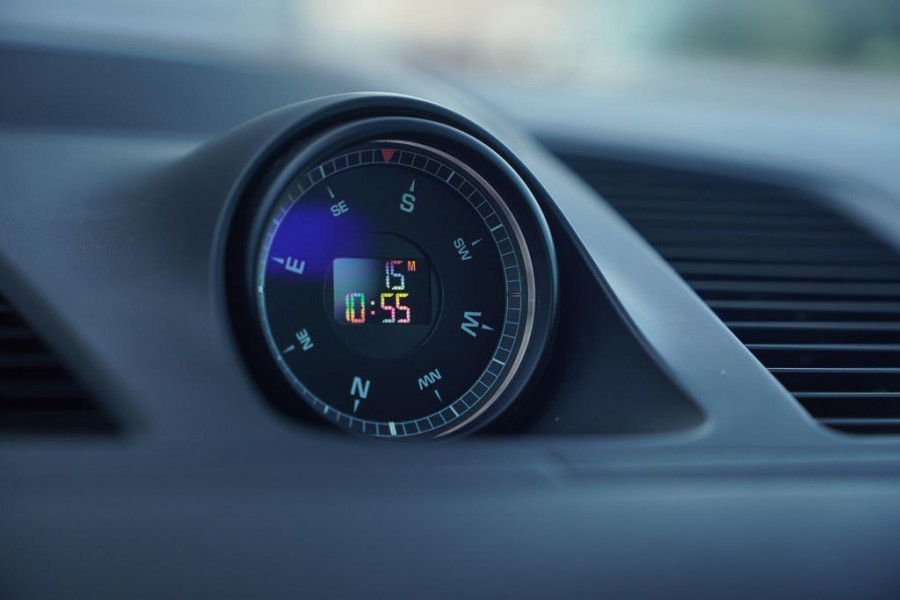 Porsche Cayenne 3.0 E-Hybrid / Pano / Massage / Trekhaak / Luchtvering / Rear Seat Entertainment