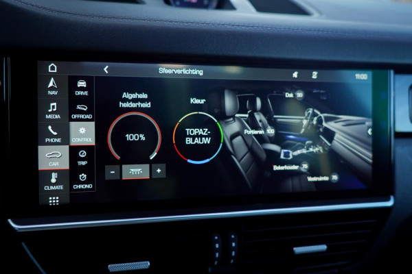 Porsche Cayenne 3.0 E-Hybrid / Pano / Massage / Trekhaak / Luchtvering / Rear Seat Entertainment