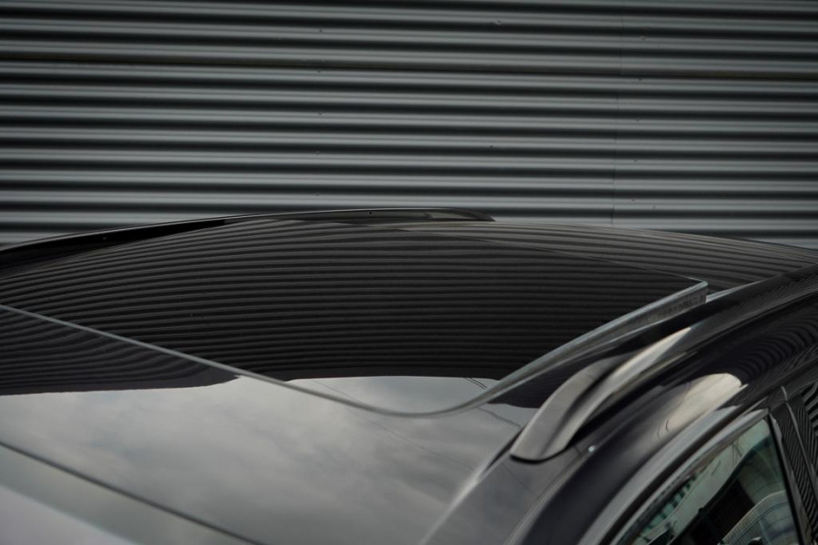 Porsche Cayenne 3.0 E-Hybrid / Pano / Massage / Trekhaak / Luchtvering / Rear Seat Entertainment