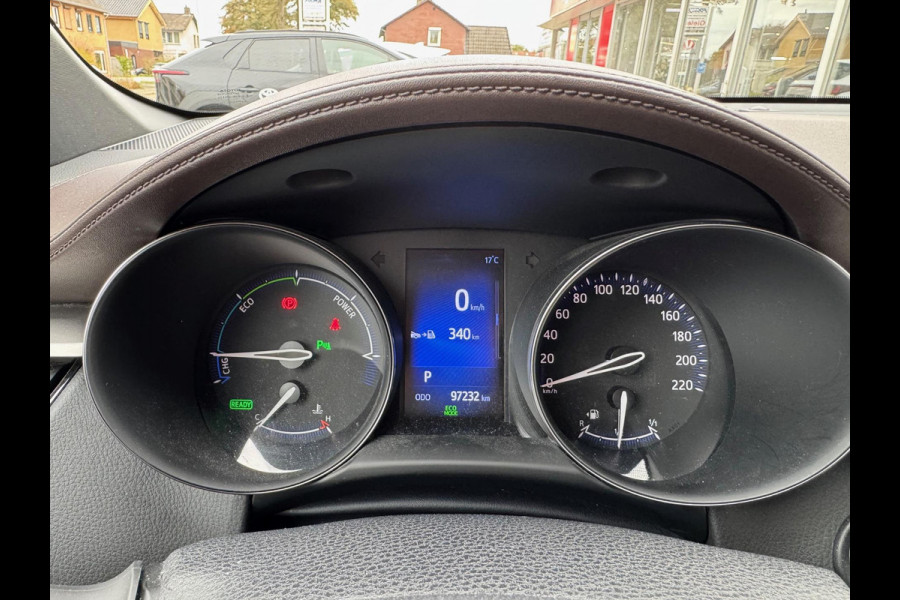 Toyota C-HR 1.8 Hybrid Executive | Stoelverwarming, Navigatie, Keyless, Leer/Stof, 18 Inch Toyota C-HR 1.8 Hybrid Executive | Stoelverwarming, Navigatie, Keyless, Leer/Stof, 18 Inch