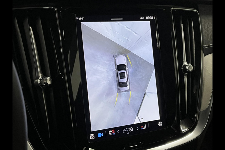 Volvo S60 2.0 Recharge T8 AWD Ultimate Dark *455 PK* | Massage | Open dak | Bowers & Wilkins | Adapt. cruise | Stoelventilatie & Stoelverwarming | Head-up