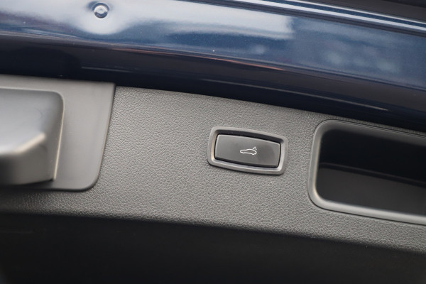 Porsche Macan 2.0 | 252PK | Luchtvering (PASM) | Pano | 14-Weg Comfortstoelen | Memory | Bose | Matrix-led | Stoelverw. | Trekhaak | Dealer on