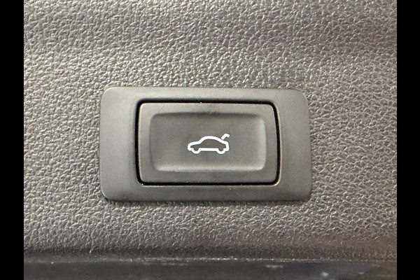 Audi A6 Avant 45 TDI quattro S edition ADAPTIEVE CRUISE CONTROL CAMERA PARKEERSENSOREN VOOR EN ACHTER STOELVERWARMING NAVI Audi A6 Avant 45 TDI quattro S edition ADAPTIEVE CRUISE CONTROL CAMERA PARKEERSENSOREN VOOR EN ACHTER STOELVERWARMING NAVI
