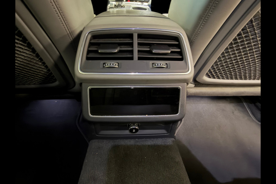 Audi A6 Avant 45 TDI quattro S edition ADAPTIEVE CRUISE CONTROL CAMERA PARKEERSENSOREN VOOR EN ACHTER STOELVERWARMING NAVI Audi A6 Avant 45 TDI quattro S edition ADAPTIEVE CRUISE CONTROL CAMERA PARKEERSENSOREN VOOR EN ACHTER STOELVERWARMING NAVI