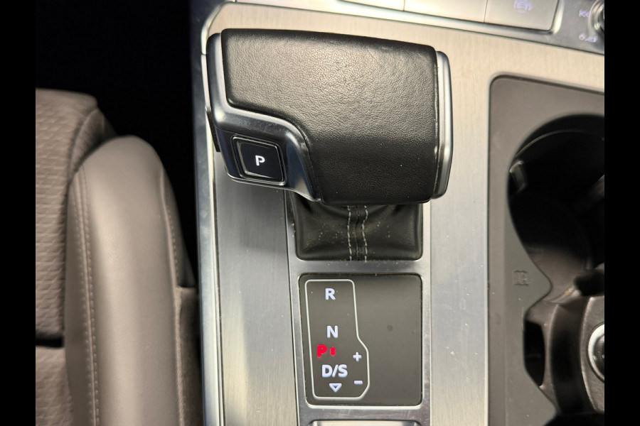 Audi A6 Avant 45 TDI quattro S edition ADAPTIEVE CRUISE CONTROL CAMERA PARKEERSENSOREN VOOR EN ACHTER STOELVERWARMING NAVI Audi A6 Avant 45 TDI quattro S edition ADAPTIEVE CRUISE CONTROL CAMERA PARKEERSENSOREN VOOR EN ACHTER STOELVERWARMING NAVI